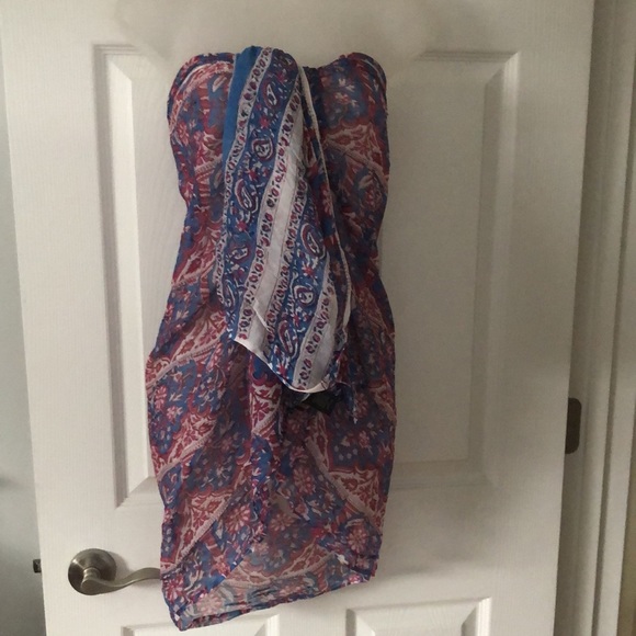 MILA Trends International Lightweight Breezy Shawl - Picture 7 of 14